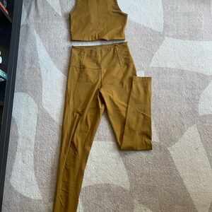 Girlfriend Collective Legging and Sports Bra Set